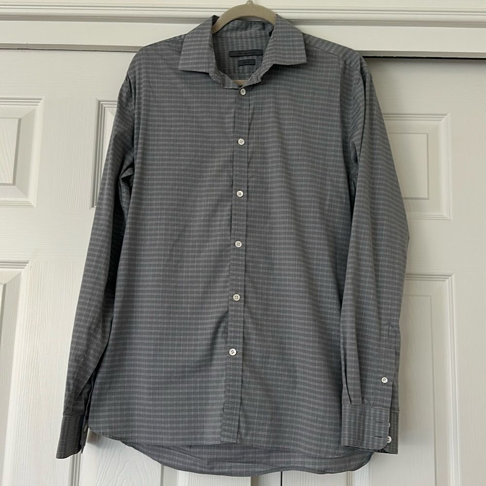 John Varvatos Men’s dress shirt